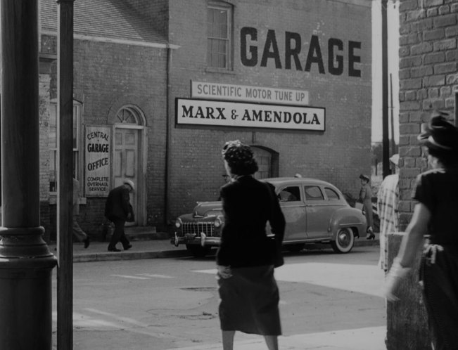 1946 Dodge Custom Four-Door Sedan [D-24-C]
