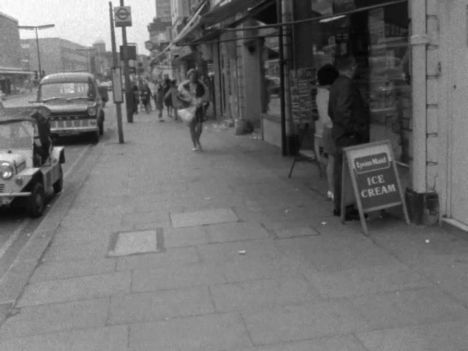 1967 Ford Transit LWB Custom MkI