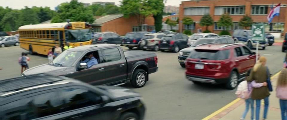 2016 Ford Explorer [U502]