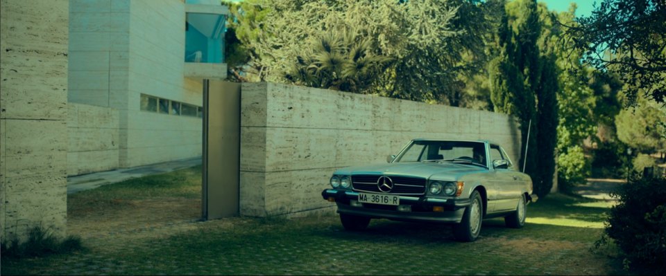 Mercedes-Benz 560 SL [R107]