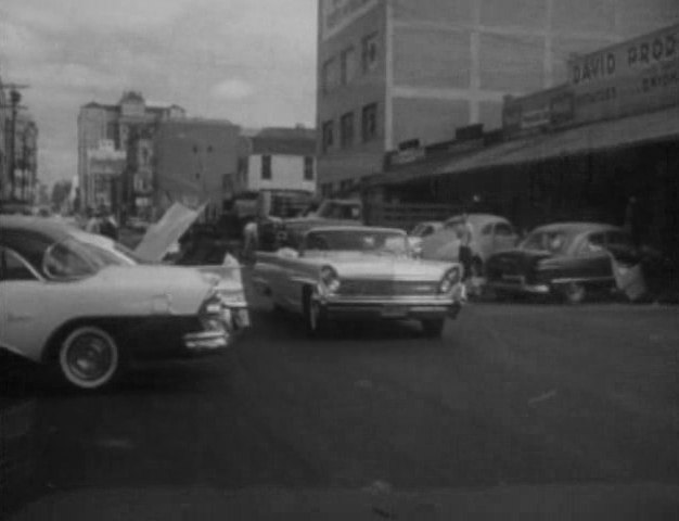 1950 Ford De Luxe Tudor Sedan [70A]