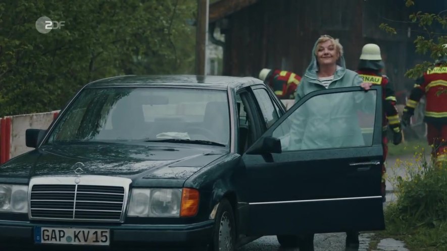 1990 Mercedes-Benz 300 D [W124]