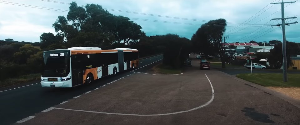 Scania K 360 Volgren Optimus