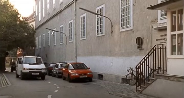 1993 Ford Mondeo MkI [CDW27]