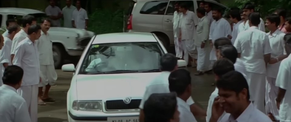 2005 Toyota Innova [AN40]