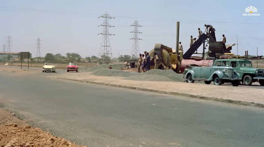 1936 Ford V8 De Luxe Phaeton [68]