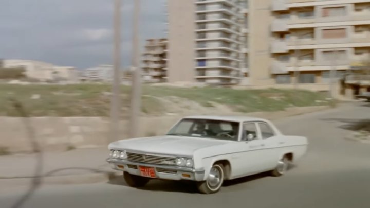1966 Chevrolet Impala 4-door Sedan [16369]