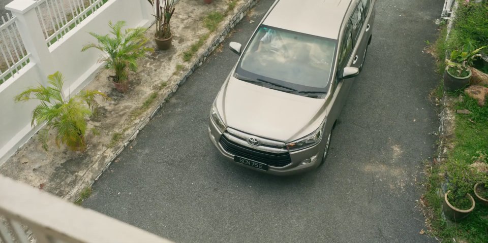 2017 Toyota Innova 2.0 G [AN140]