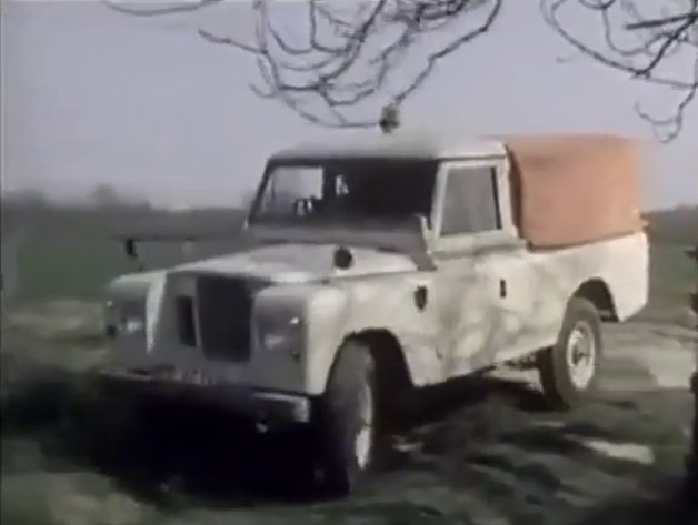 1973 Land-Rover 109'' Series III Pickup