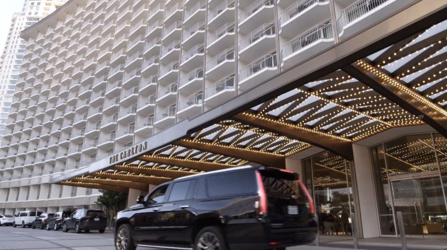 2015 Cadillac Escalade ESV [GMT2KYL]