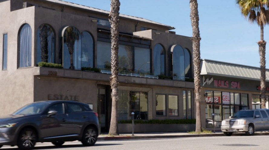 2002 Cadillac Escalade [GMT820]