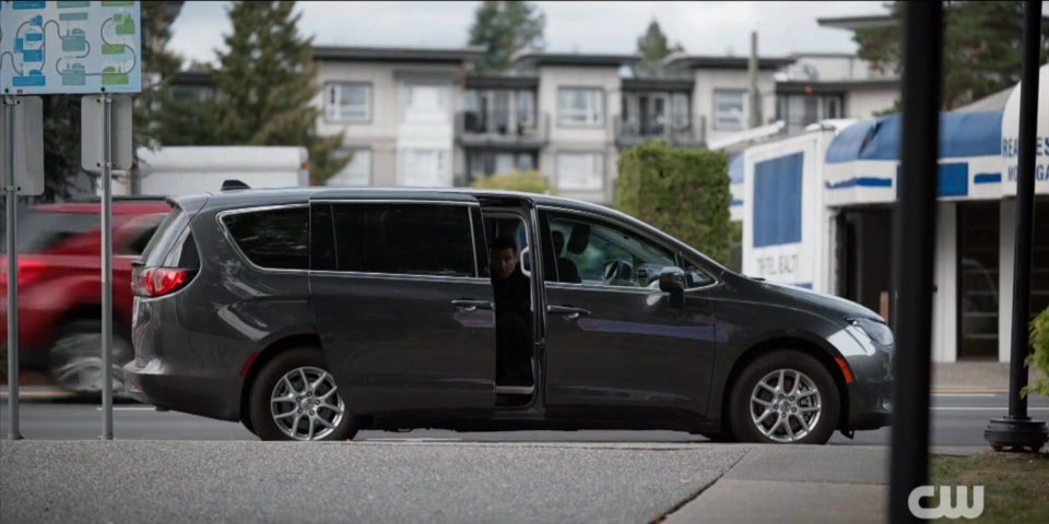 2017 Chrysler Pacifica [RU]