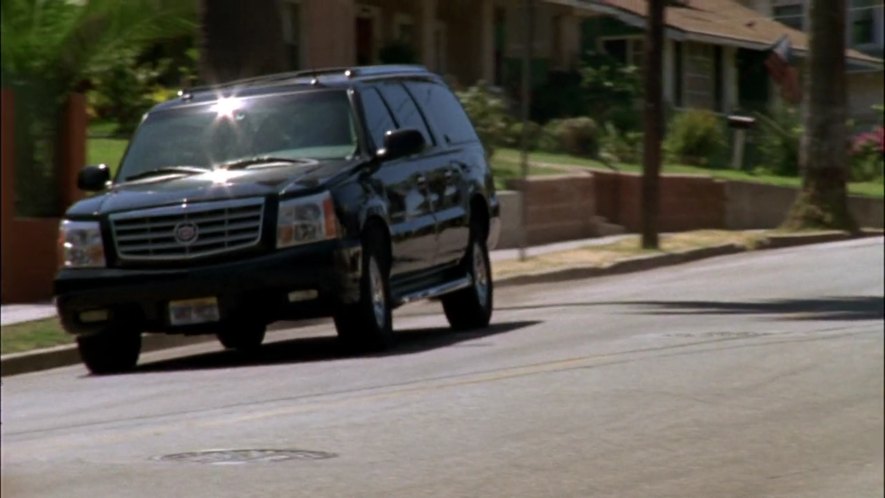 2003 Cadillac Escalade ESV [GMT830]