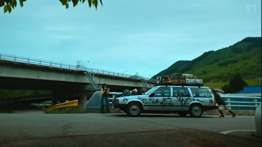 Volvo 740 (by default)