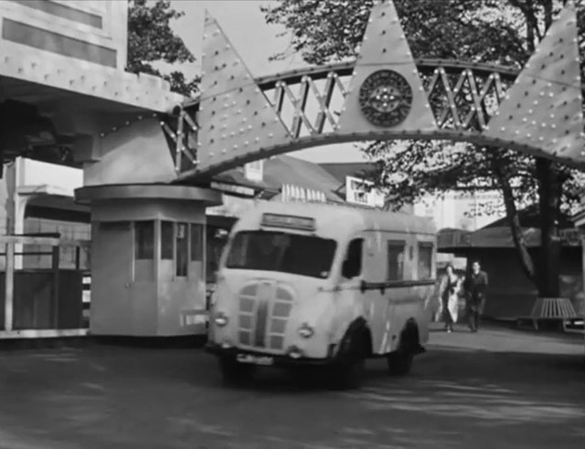 1953 Austin K8/AA Welfarer Ambulance