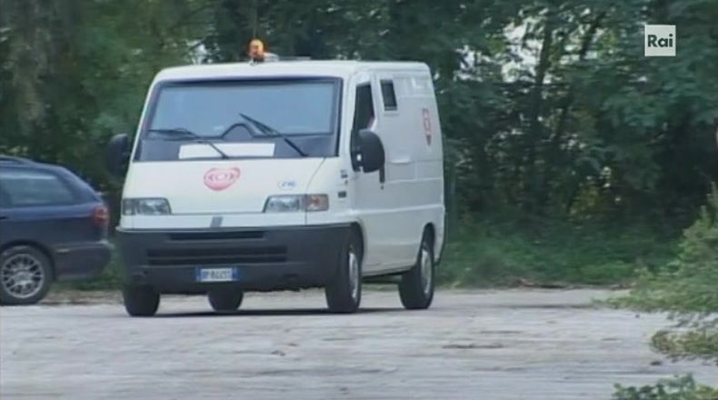 2000 Volvo V40 Gen.1