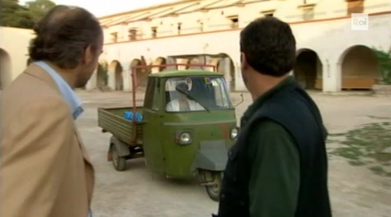 Piaggio Ape
