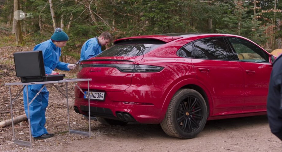 2020 Porsche Cayenne Coupé GTS [PO536]