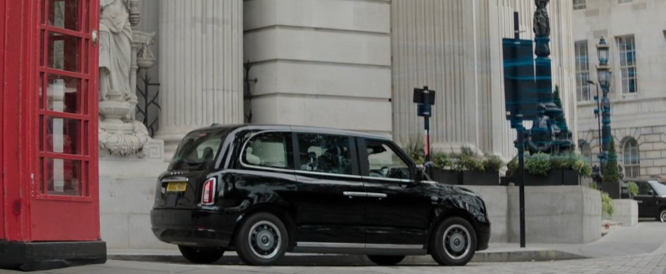 2022 LEVC TX Vista Comfort+