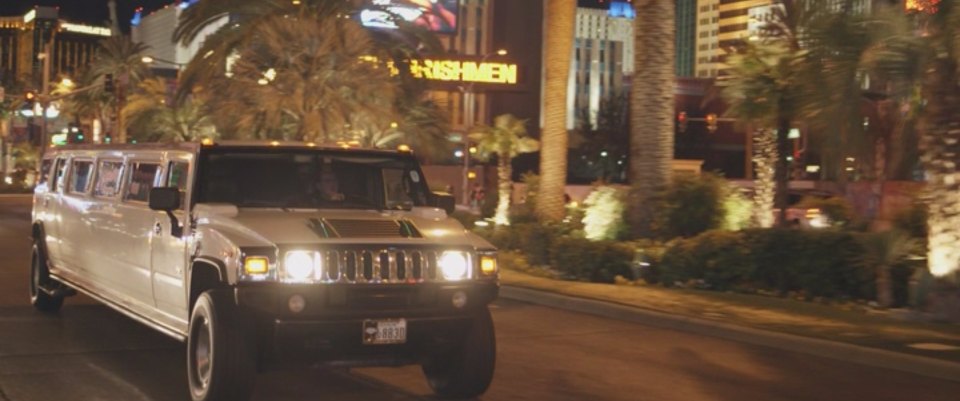 Hummer H2 Stretched Limousine [GMT820]