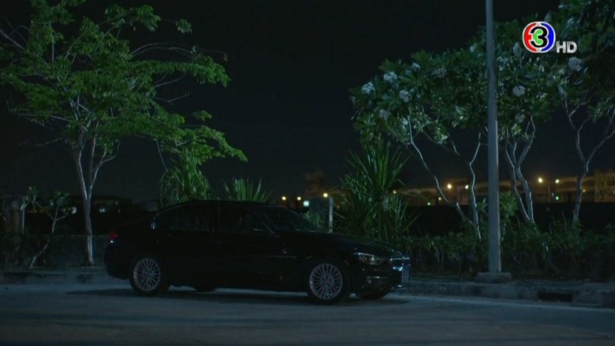 BMW 320d Luxury [F30]