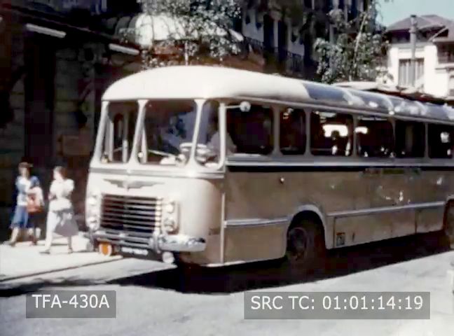 1950 Renault Car 50 Places (Pavillon Haut) avec Voussoirs [R4190]