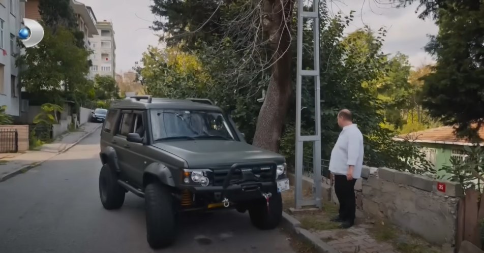 Land-Rover Discovery Series II [L318]