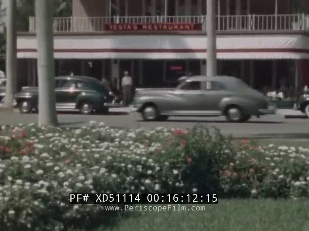 1946 Packard Clipper Touring Sedan