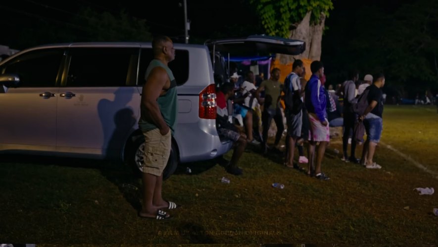 2010 Toyota Noah [R70]