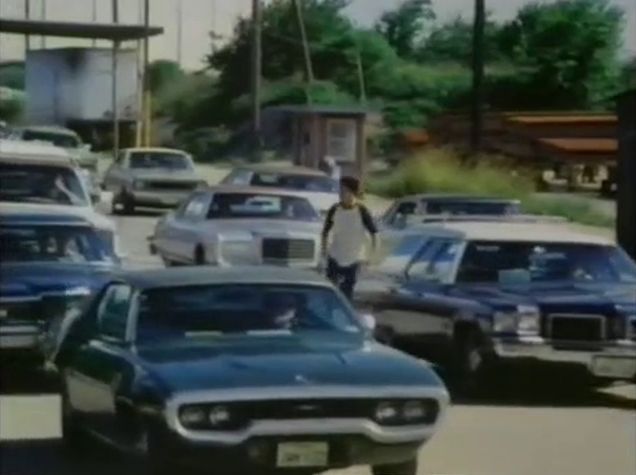 1971 Oldsmobile Custom Cruiser [36845]