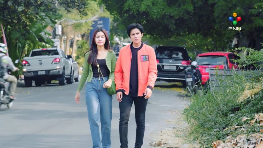 Toyota Land Cruiser GX-R [J200]