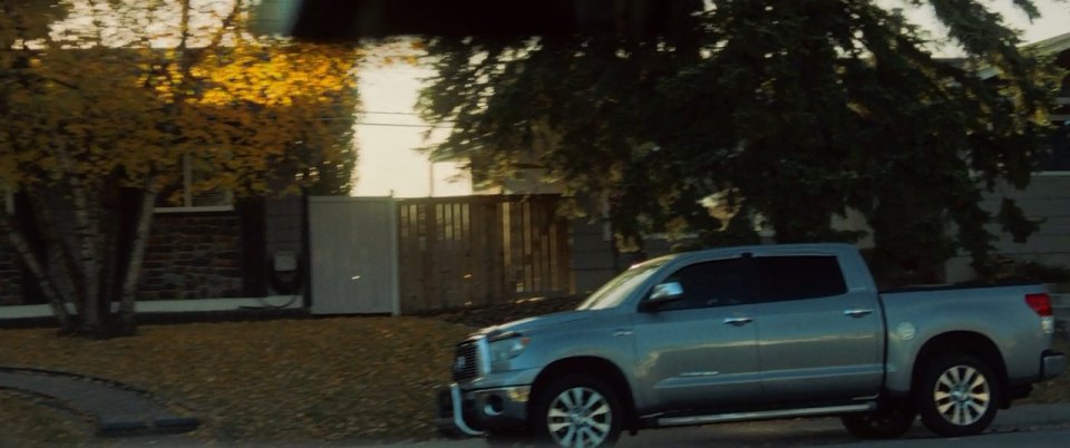 Toyota Tundra CrewMax [XK50]