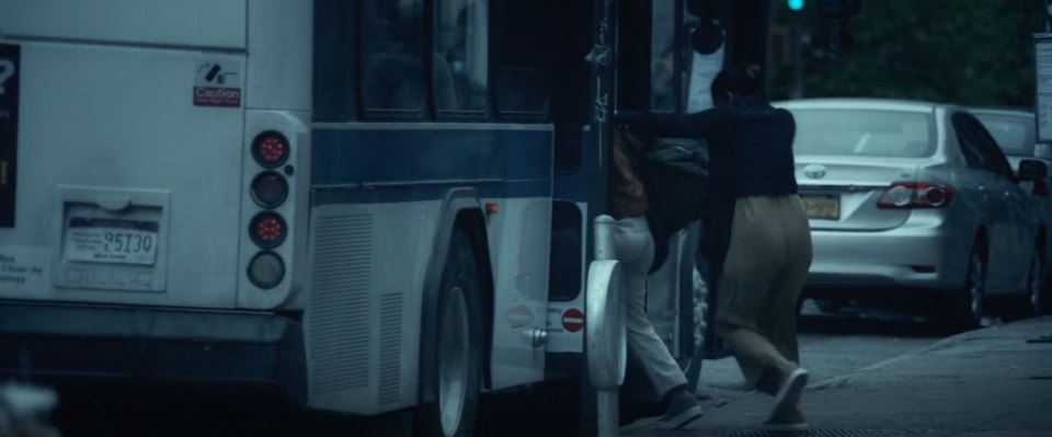 2005 Gillig Low Floor