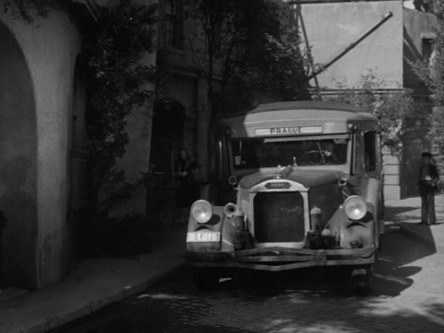 Yellow Coach unknown