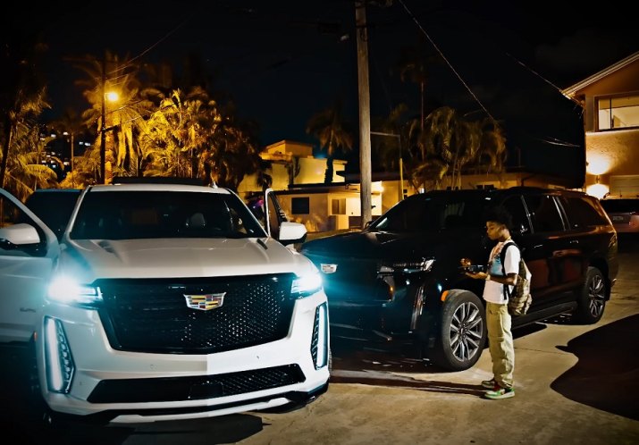 2021 Cadillac Escalade ESV [GMT1XL]