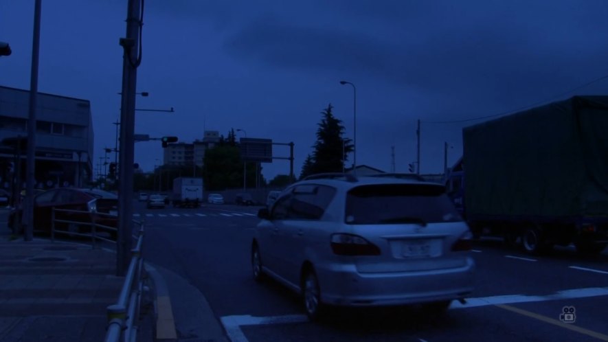 2004 Toyota Ipsum [XM20W]