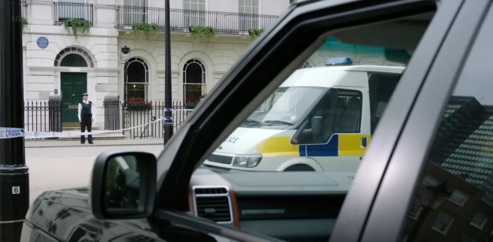 2001 Ford Transit 2.3 DOHC 330M Medium Roof RWD MkV [V184]