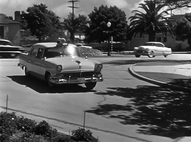 1953 Pontiac Chieftain De Luxe Catalina [2537D]