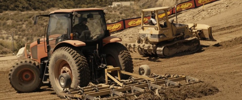 Kubota M135GX