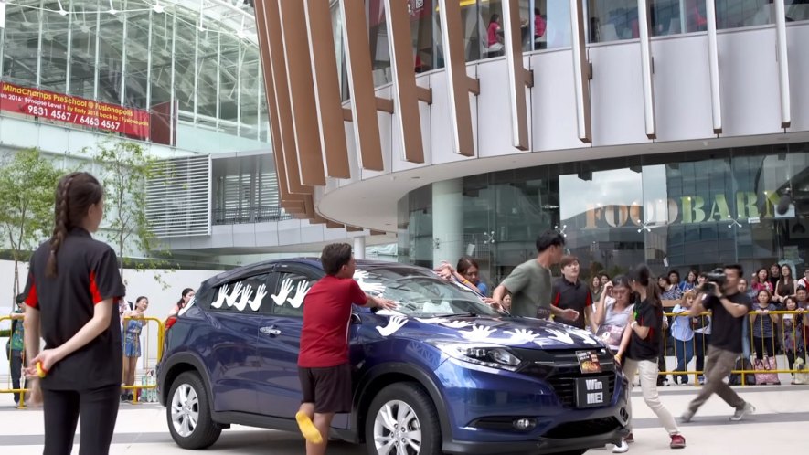 2013 Honda Vezel X [RU]