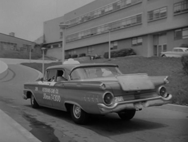 1959 Ford Custom 300 Fordor Sedan [58E]