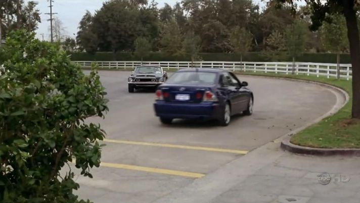 2001 Lexus IS 300 [JCE10]