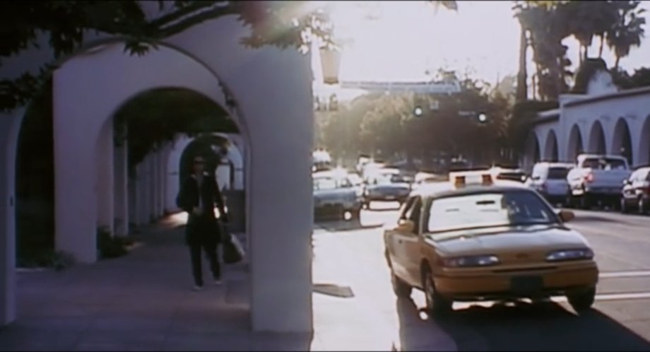 1992 Ford Crown Victoria