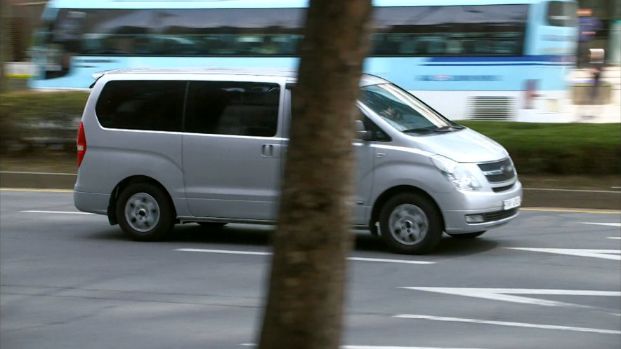 2007 Kia Granbird