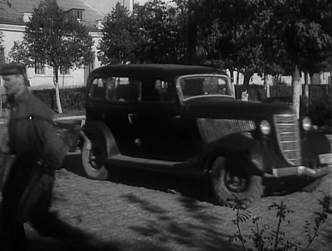 GAZ M-1