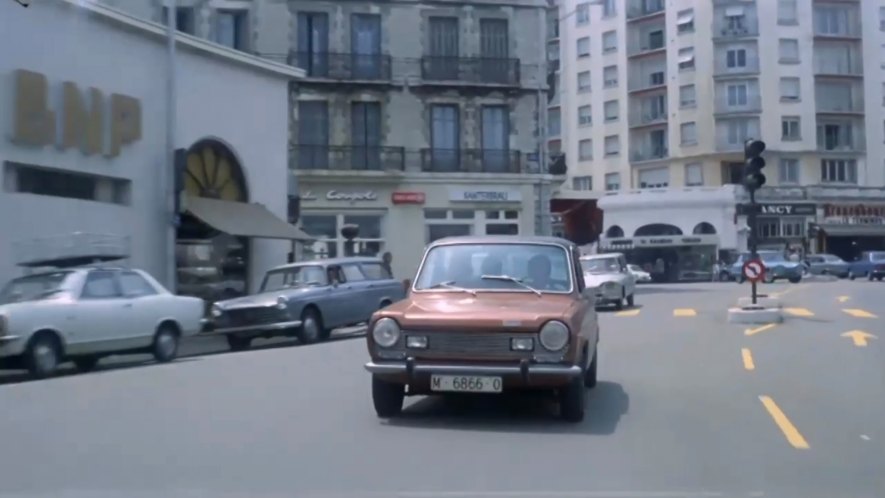 Peugeot 404