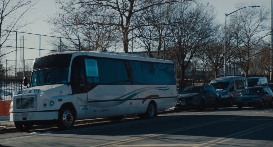 2002 ABC M1035 General Coach America