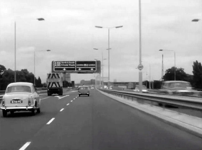 1963 Riley One-Point-Five MkIII [ADO27]