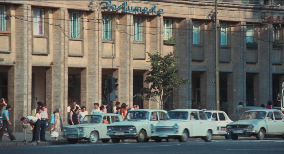 Renault 8