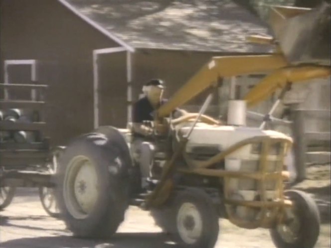 Ford 3000 with Superior loader